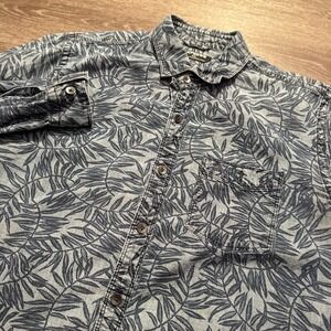 Express Shirt Mens Medium Floral Blue Button Up Pocket Long Sleeve Casual Adult